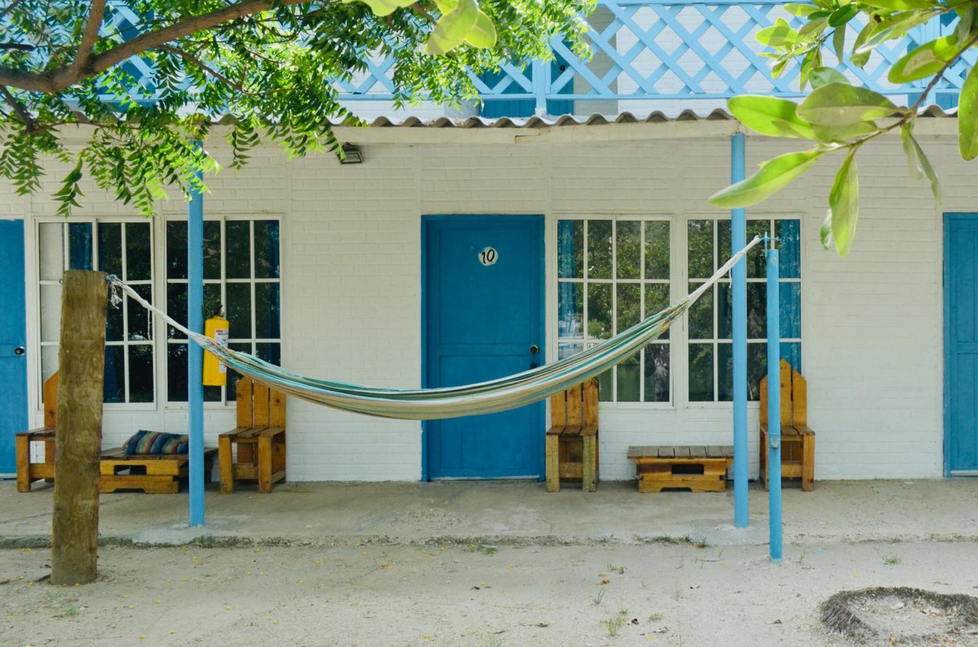 Playa Del Ritmo Beach Hostel & Bar - Adults Only Санта Марта Екстериор снимка